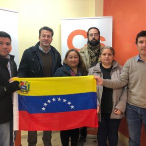Ciudadanos muestra su apoyo a los integrantes de la Asociación de Venezuela de Jerez